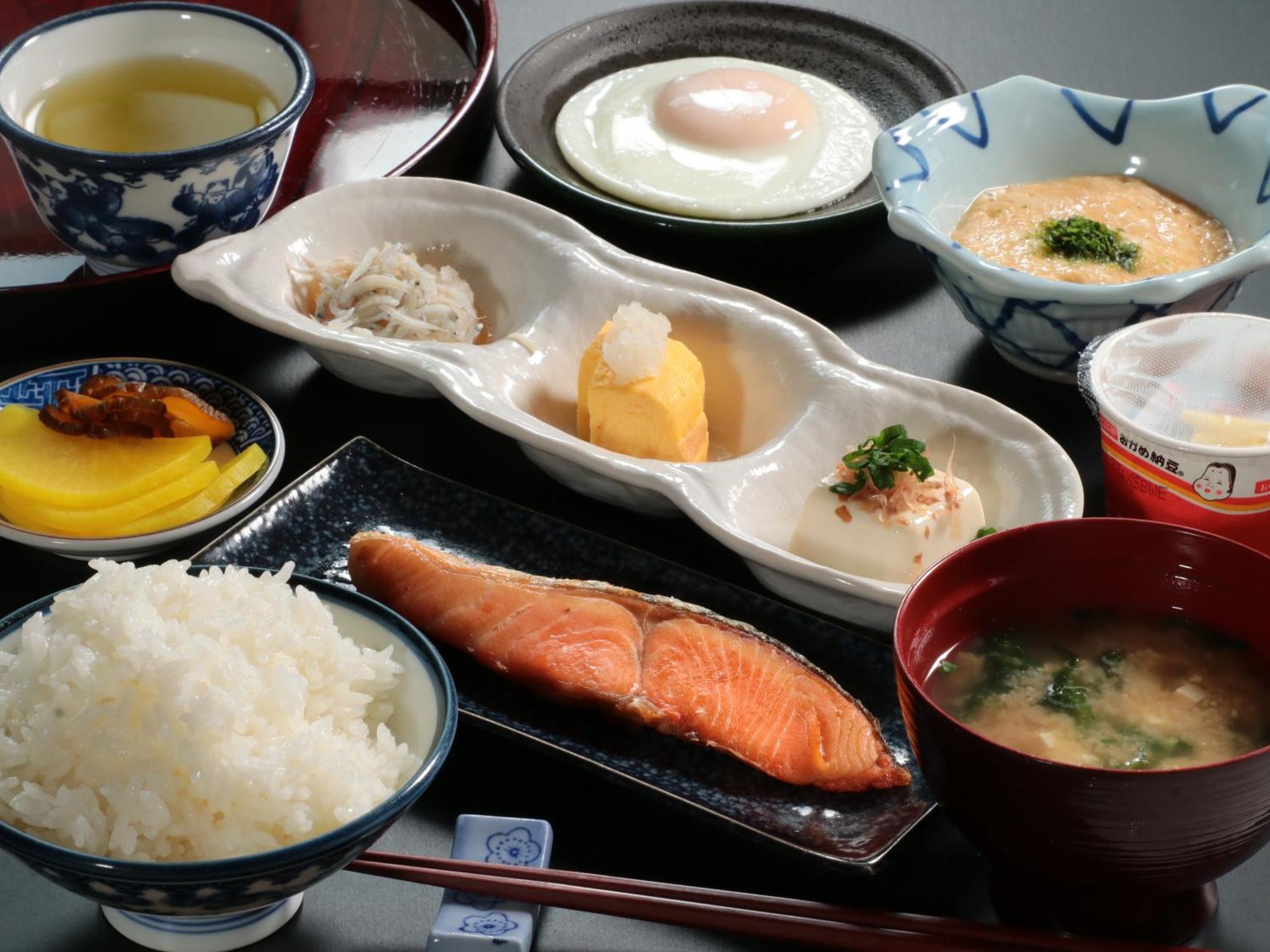 Minokamo Business Ryokan Iroha מראה חיצוני תמונה